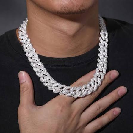 Amira special Cuban chain